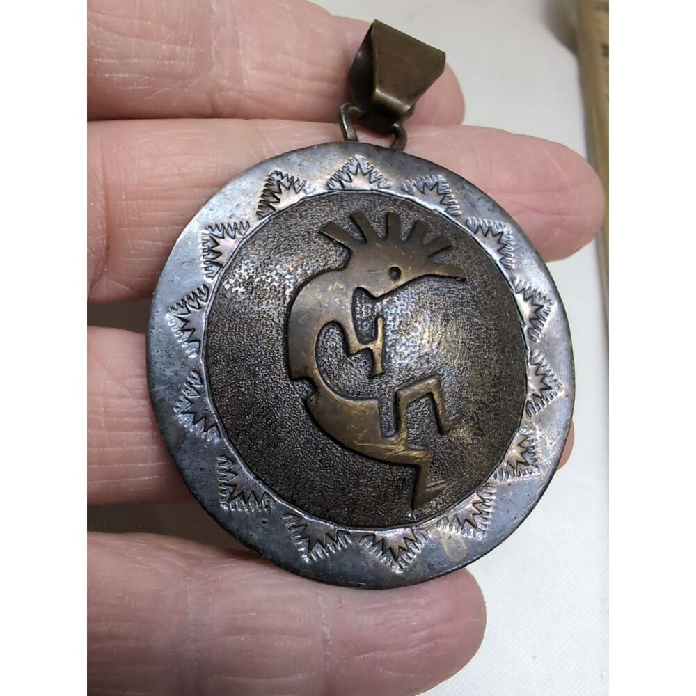 Vintage Sterling Silver Mixed Metal Kokopelli Pendant Marked 'E R' - Picture 7 of 8